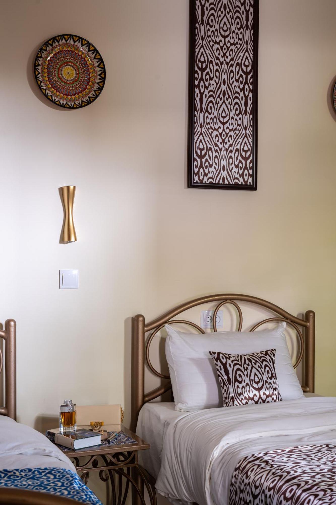 Green Yard Boutique Guesthouse タシュケント エクステリア 写真