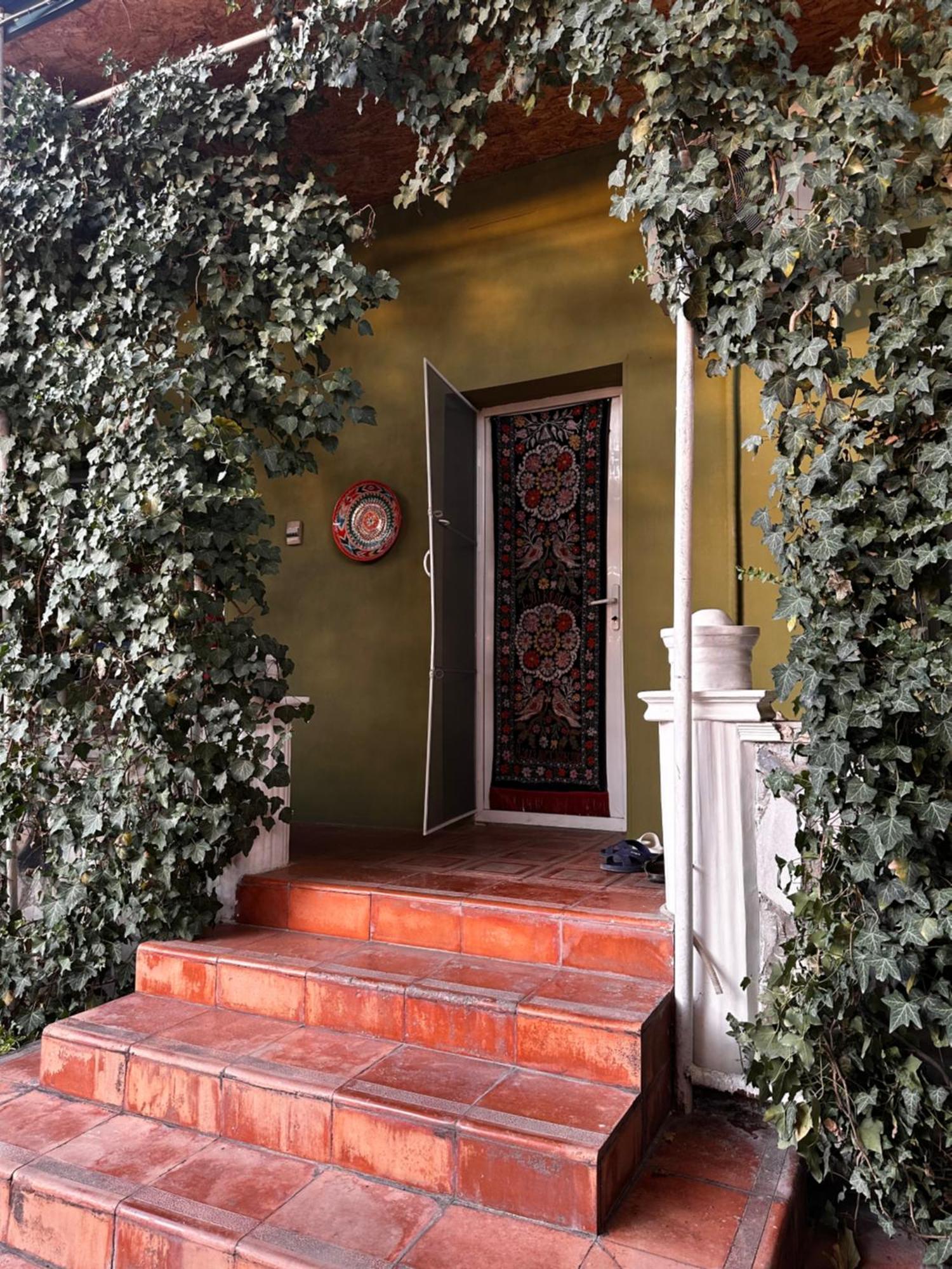 Green Yard Boutique Guesthouse タシュケント エクステリア 写真