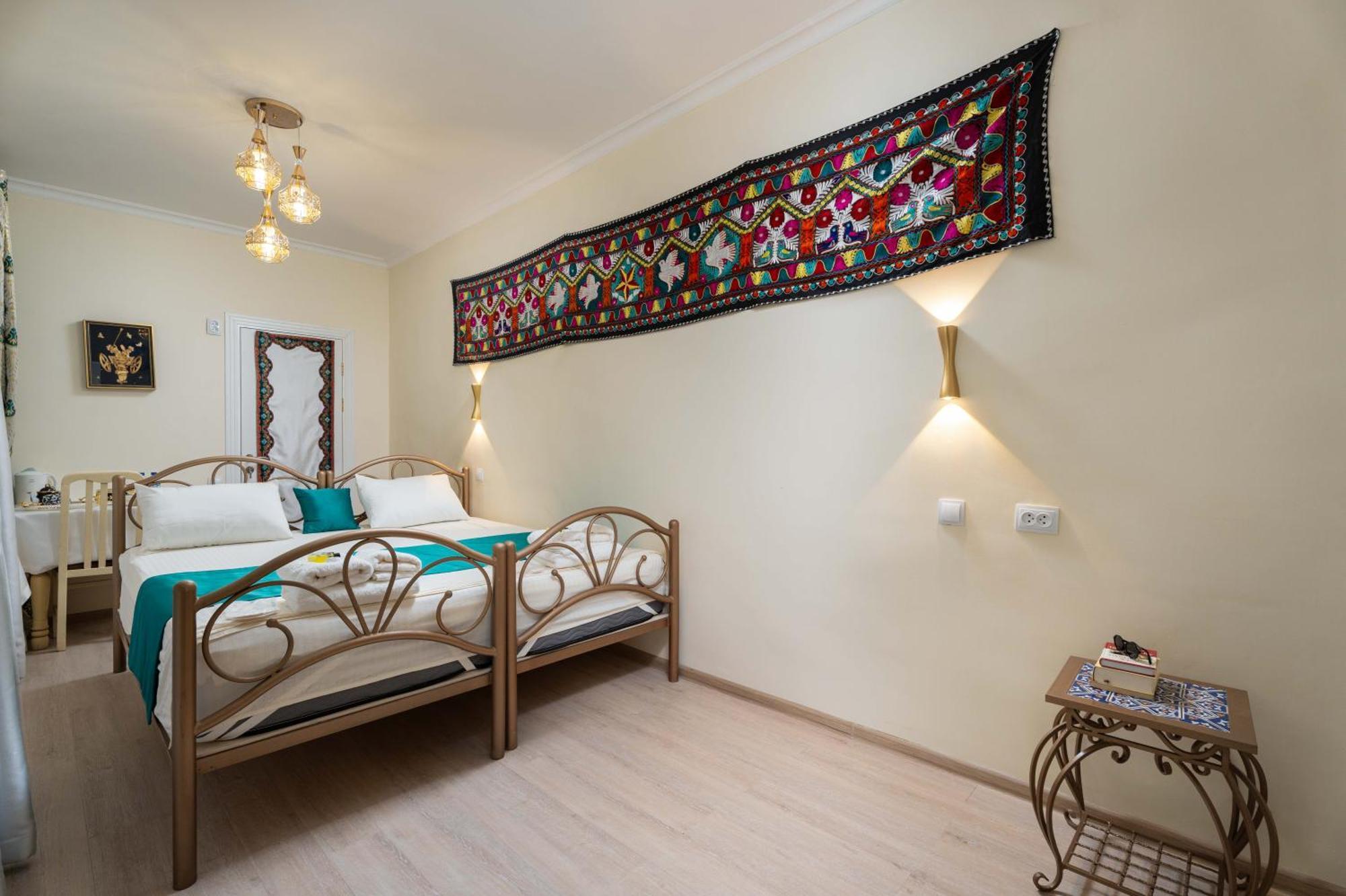 Green Yard Boutique Guesthouse タシュケント エクステリア 写真